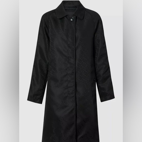 NWT black Burberry trench in subtle and sophisticated TB print - Picture 4 of 11